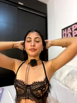 Sweetnaughtygirl  online show from 11-14-25, 02:48