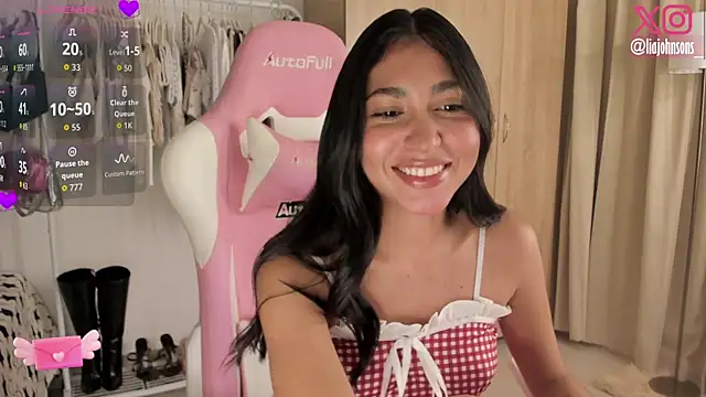 Sweetnaughtygirl  online show from 11-07-25, 04:28