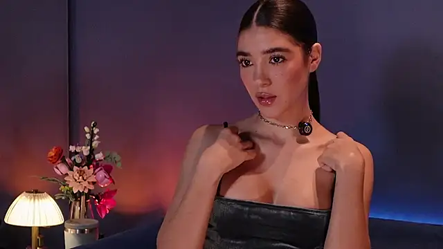 Olivia Collins1 online show from 06-17-26, 12:11