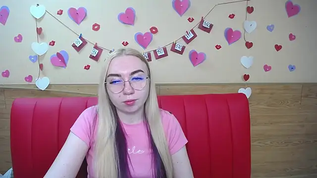 BeatriceFly online show from 02-28-25, 03:26