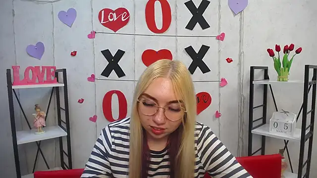 BeatriceFly online show from 03-05-25, 03:29