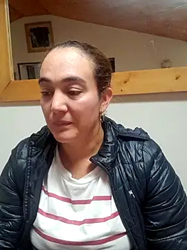 skayhot  online show from 04-11-26, 04:10