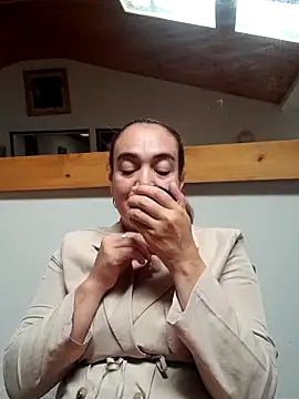 skayhot  online show from 04-13-26, 01:04