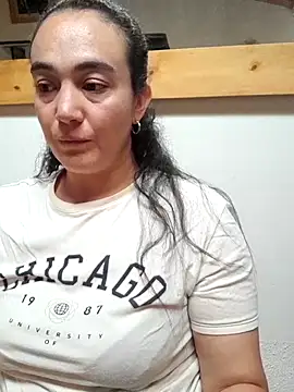 skayhot  online show from 11-14-25, 01:37