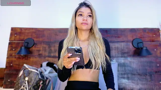 Celeste sanz online show from 02-07-26, 10:01