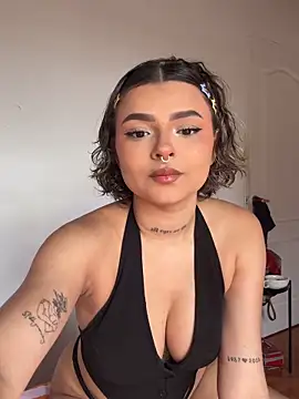 DahianaWalcott online show from 04-02-26, 08:48