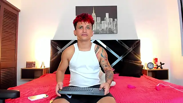 toyboys1 online show from 05-15-26, 03:59