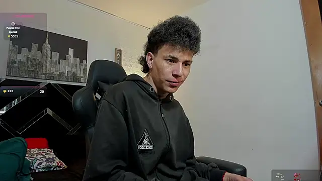 toyboys1 online show from 10-06-25, 02:57