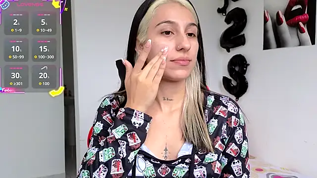 tammyandrade  online show from 10-17-25, 03:47