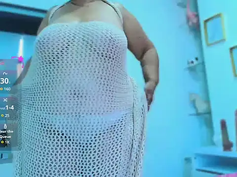 girl amada online show from 05-01-26, 01:38