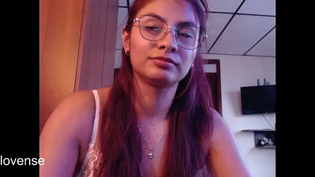 Snapshot of hanna_beili chatting on 04-30-26, 08:57 hanna beili online show from 04-30-26, 08:57