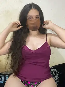 Snapshot of Chahrazad66 chatting on 02-10-26, 02:54 Chahrazad66 online show from 02-10-26, 02:54