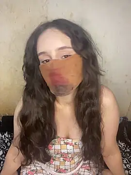 Snapshot of Chahrazad66 chatting on 03-12-26, 02:28 Chahrazad66 online show from 03-12-26, 02:28