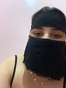 Miss-Soka online show from 12-21-24, 03:09