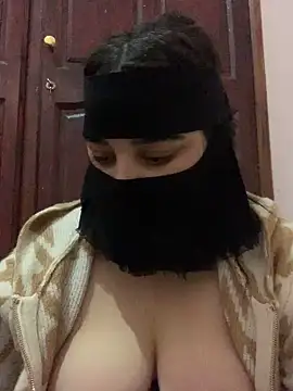 Miss-Soka online show from 01-05-25, 06:35