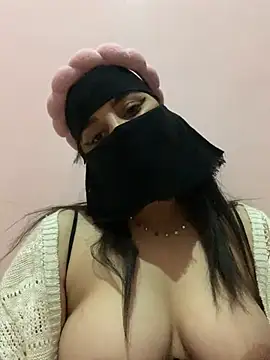 Miss-Soka online show from 12-14-24, 11:34