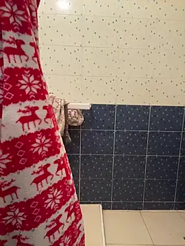 Snapshot of 3ashi9aa chatting on 02-08-26, 12:47 3ashi9aa online show from 02-08-26, 12:47