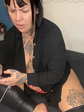 blondy40 online show from 01-10-26, 05:19