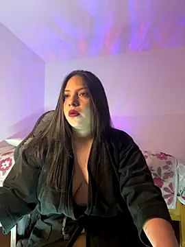 emiily15   online show from 09-12-25, 12:33