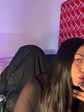 emiily15   online show from 09-24-25, 07:31