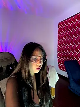 emiily15   online show from 10-18-25, 10:56