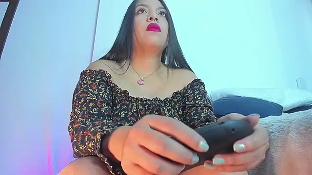 emiily15   online show from 03-14-25, 05:24