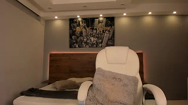 Snapshot of stefycherry chatting on 03-19-25, 07:17 stefycherry online show from 03-19-25, 07:17