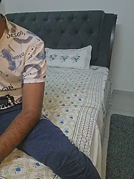 Awesomelusty online show from 11-14-25, 07:39