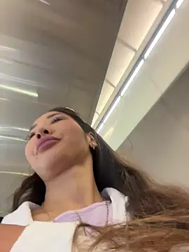 Snapshot of lean_lie8 chatting on 02-25-26, 02:34 lean lie8 online show from 02-25-26, 02:34