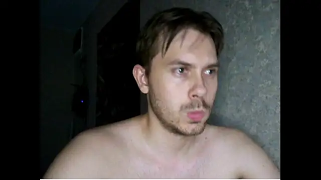 Snapshot of mike_peach chatting on 11-06-25, 11:31 mike peach online show from 11-06-25, 11:31