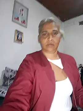 Goodgirlsue 77 online show from 02-16-26, 05:00