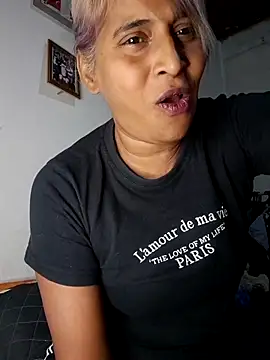 Goodgirlsue 77 online show from 04-22-26, 05:09