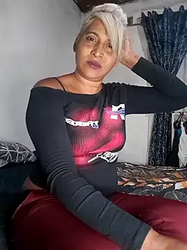 Goodgirlsue 77 online show from 06-03-26, 04:23