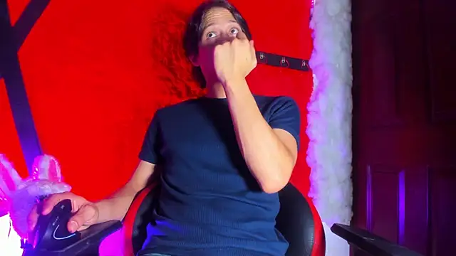 LilOwen  online show from 03-22-26, 04:30