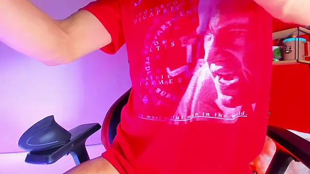 LilOwen  online show from 04-16-26, 09:39