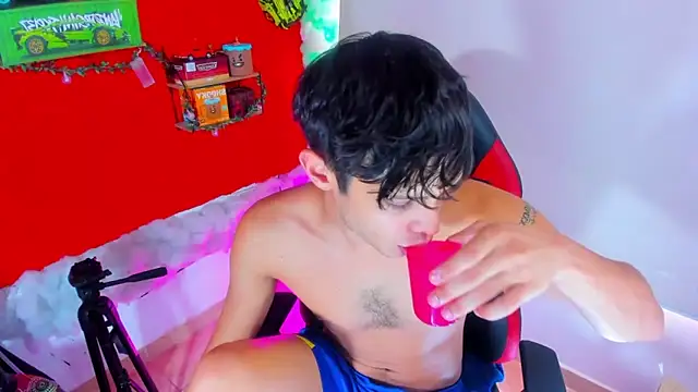 LilOwen  online show from 09-24-25, 06:36