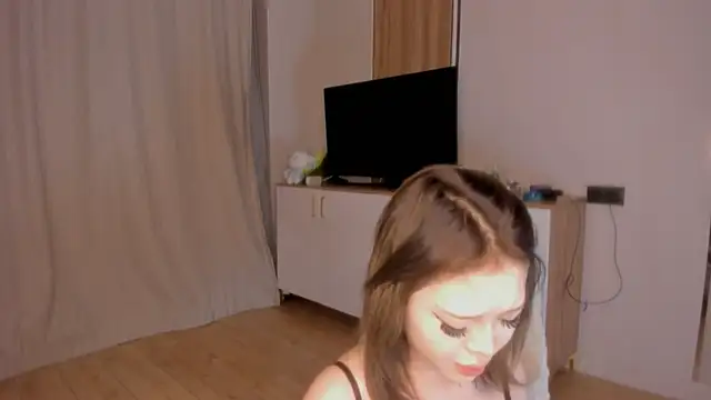 nacumi mi online show from 04-10-26, 03:52