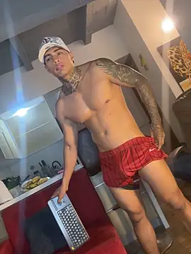 Dominiofit online show from 10-18-25, 01:07