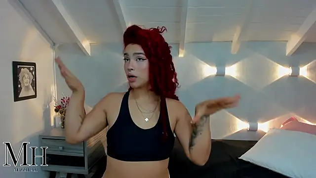 MizzHell online show from 12-21-25, 03:41