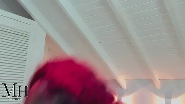 MizzHell online show from 04-09-26, 03:52