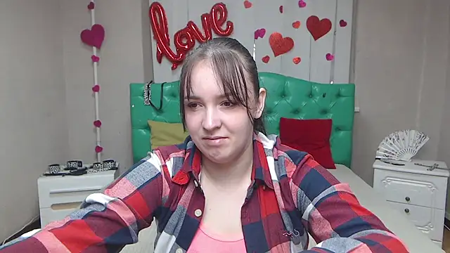 IsabelBlackberry online show from 04-01-26, 05:20