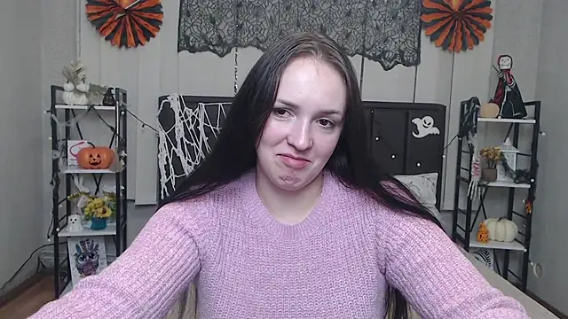 IsabelBlackberry online show from 11-10-25, 06:29