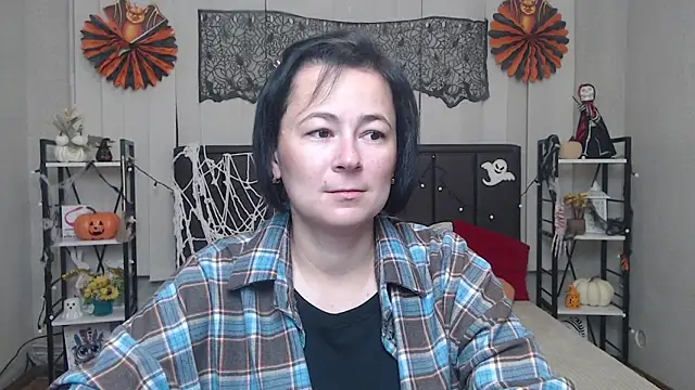 MarieSho online show from 10-29-25, 07:18