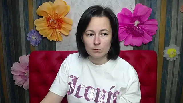 MarieSho online show from 04-05-26, 04:57