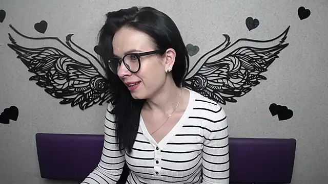 JasmineKouch online show from 09-23-25, 05:20