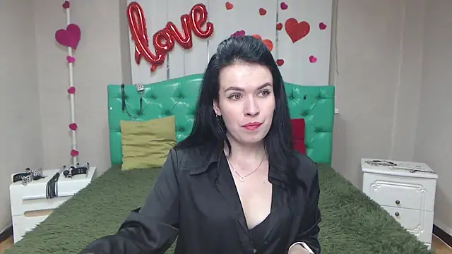 JasmineKouch online show from 05-13-26, 05:31