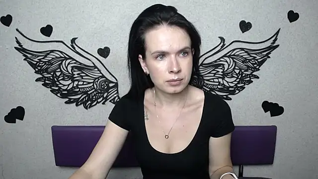 JasmineKouch online show from 09-21-25, 05:07