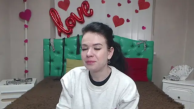 JasmineKouch online show from 02-06-26, 09:27