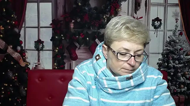 EmiliaGree online show from 01-13-26, 06:12