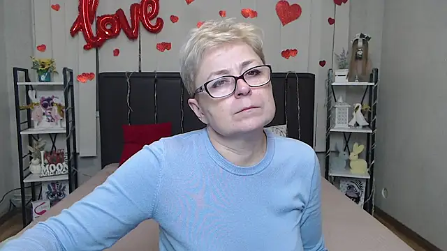 EmiliaGree online show from 02-03-26, 06:24